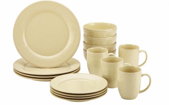 Cucina Dinnerware 16-Piece