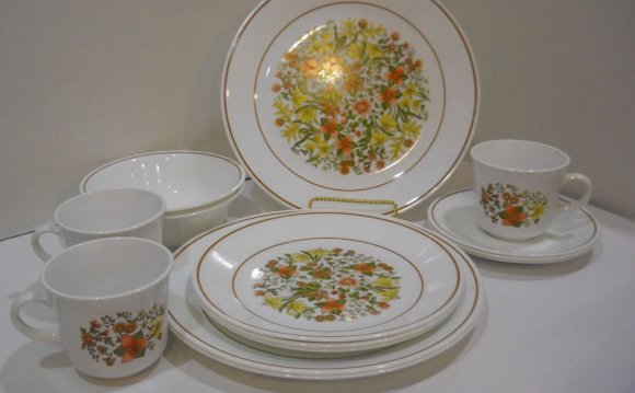 CORELLE DINNERWARE INDIAN