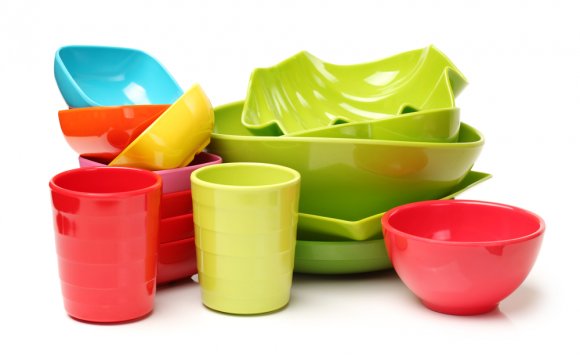 Plastic Dinnerware