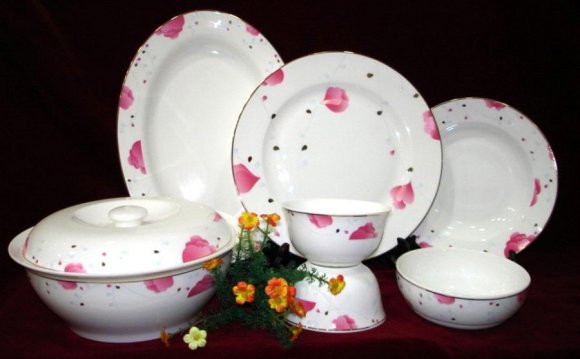 Porcelain tableware